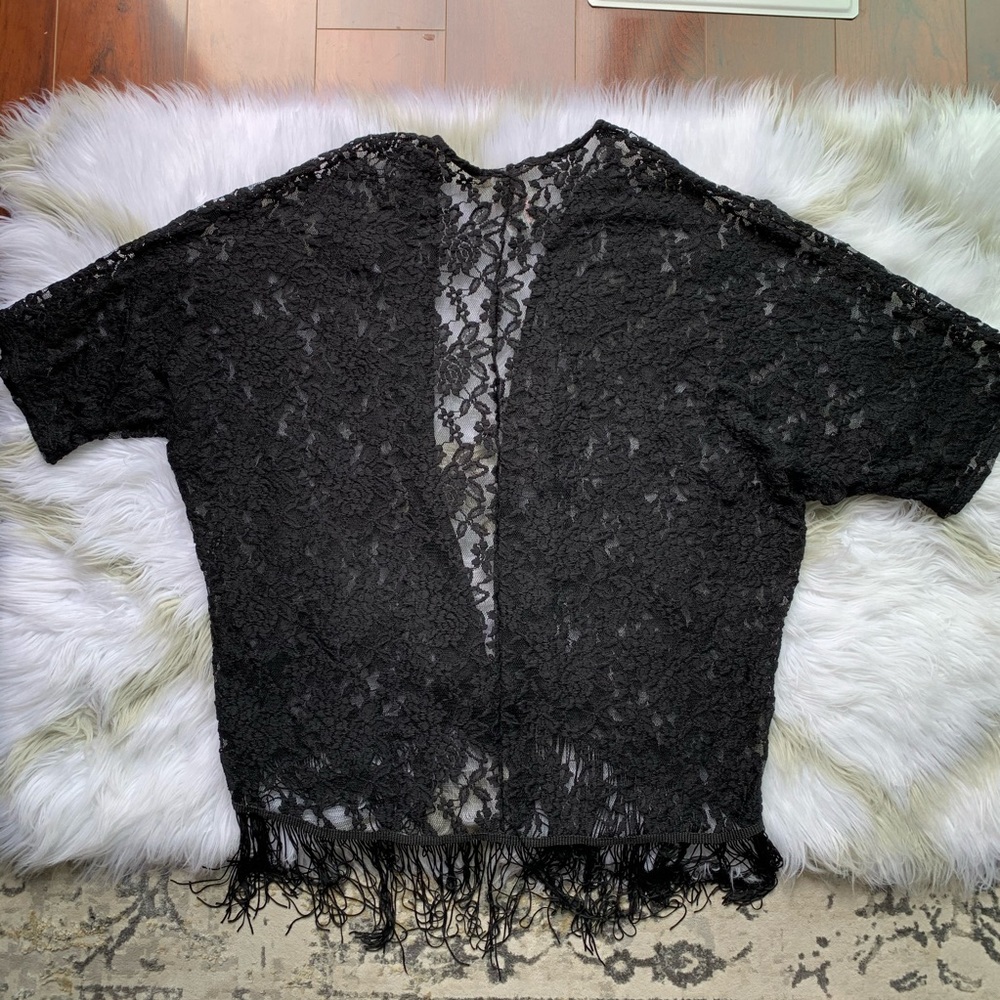 Mauve Lace Floral Kimano - Picture 7 of 7